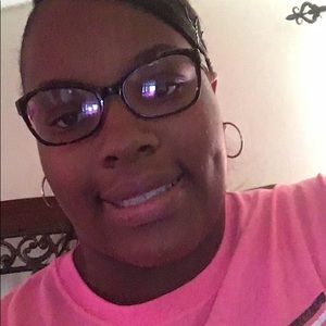 Meet your Posher, Kandace